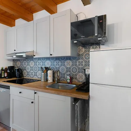 Am Hirschfelsen Apartment *