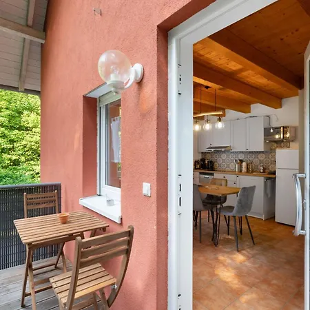 Apartament Am Hirschfelsen Bühlertal